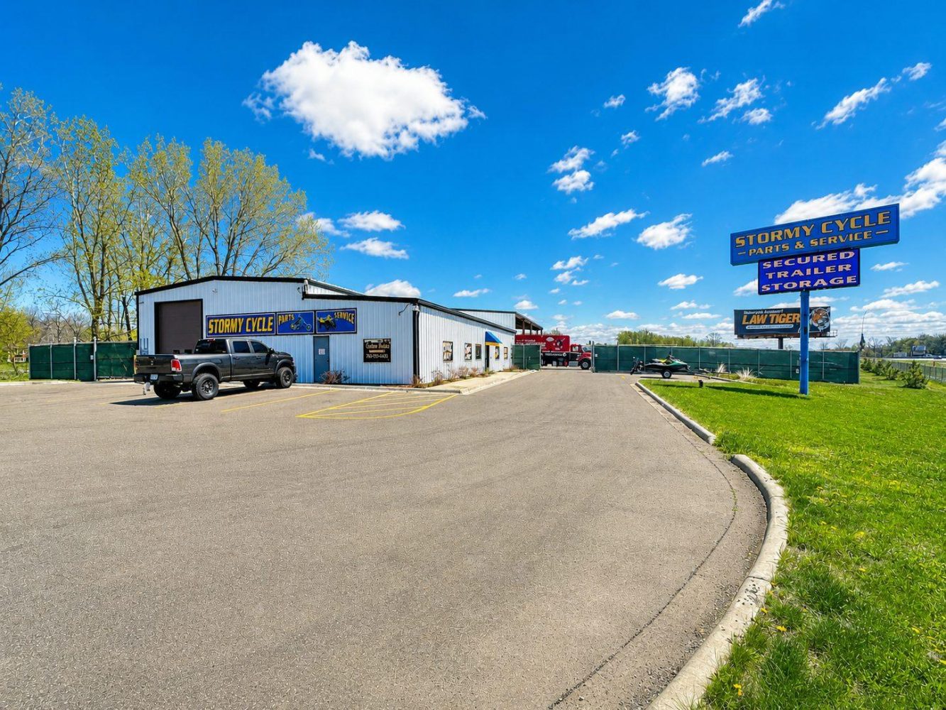Albertville 5640 MacKenzie web